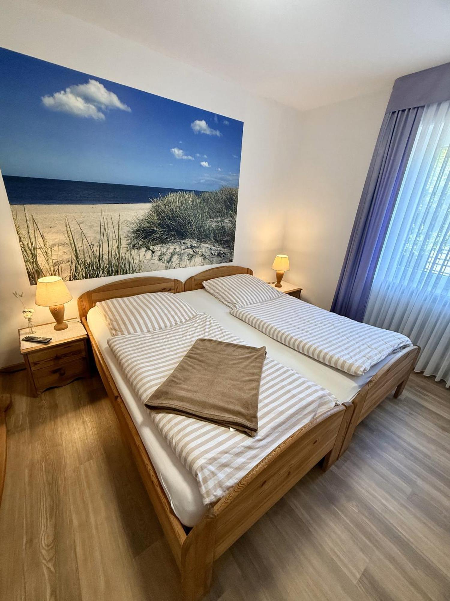 Ferienhaus Blinkfuer Нойхарлингерзиль Экстерьер фото